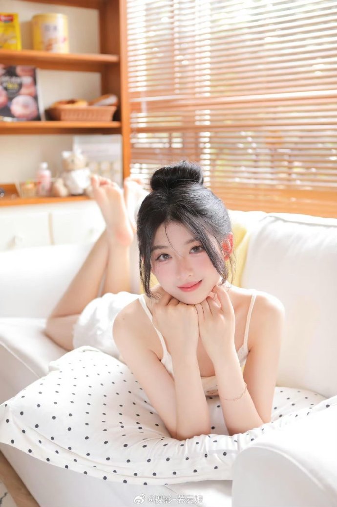 真探第一季 封面